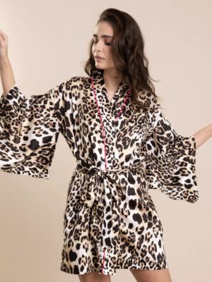 Kimono Curto Estampa Leopardo